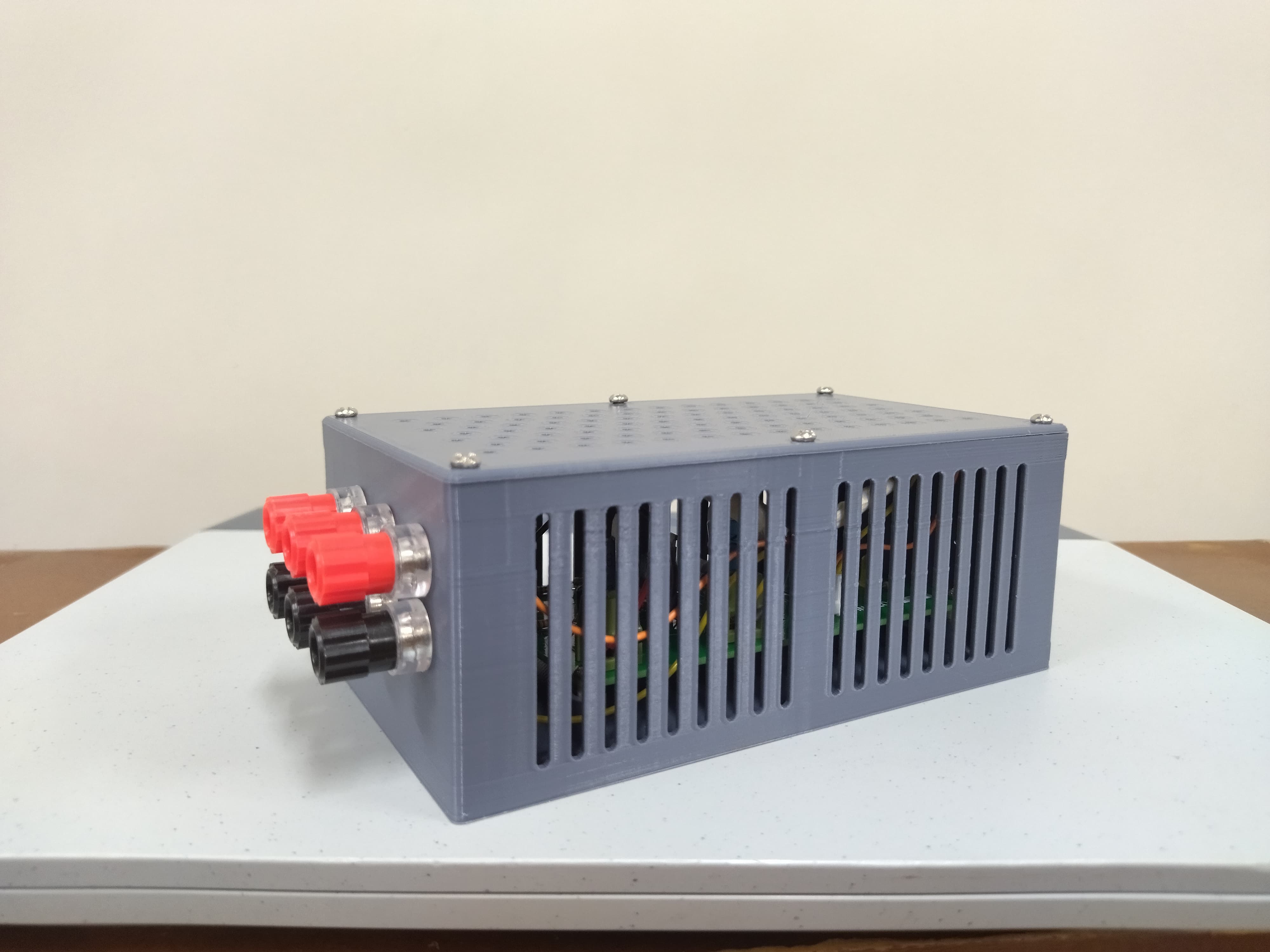 Analog High Frequency Amplifier